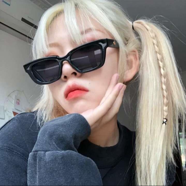 乔：降温了 有对象的抱对象 没对象的帅哥抱我叭头像图片