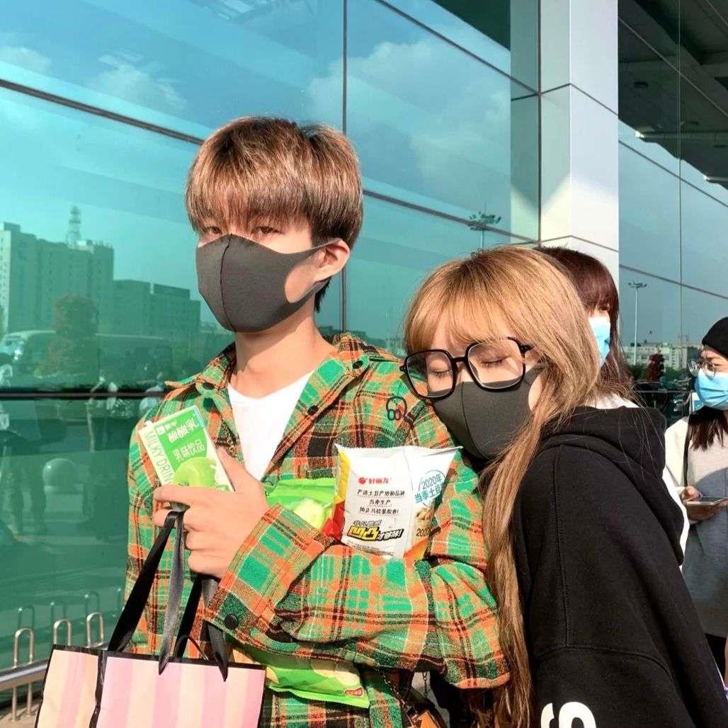 优质干净优美一对两张真人情头头像图片