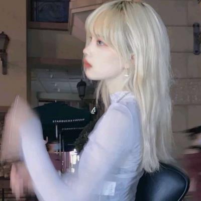 女//面对热爱要不遗余力的喜欢头像图片