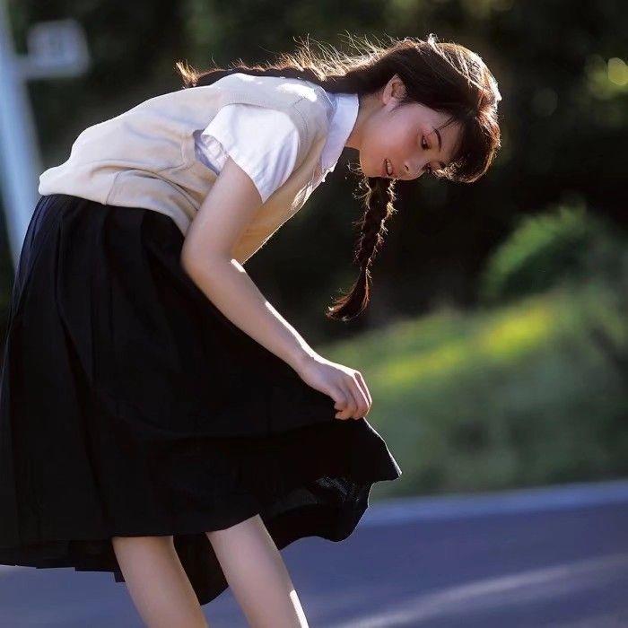 意境温婉女生。头像图片