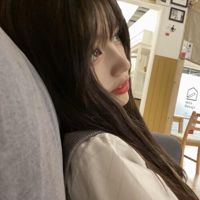 女生 秋意當然的路上總是愛彌漫 dt养，林宇婧头像图片