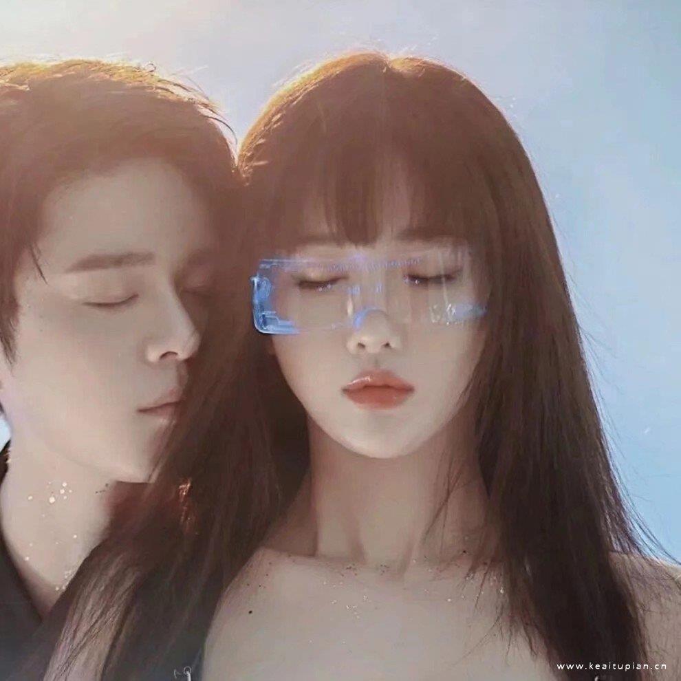 恩爱甜蜜的小情侣唯美微信头像图片大全