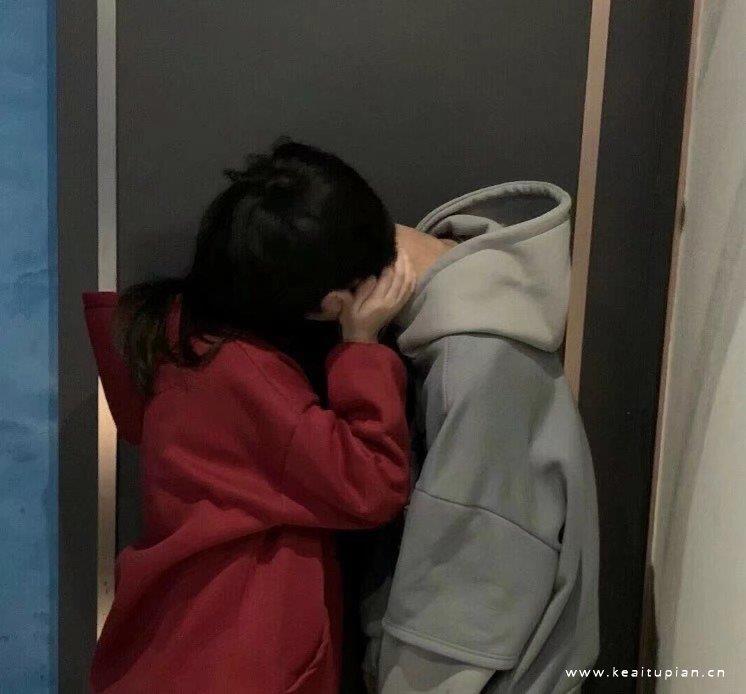 恩爱甜蜜的小情侣唯美微信头像图片大全