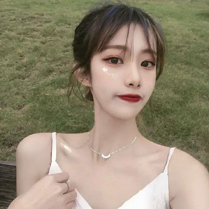 漂亮元气童颜美女心动真人头像图片
