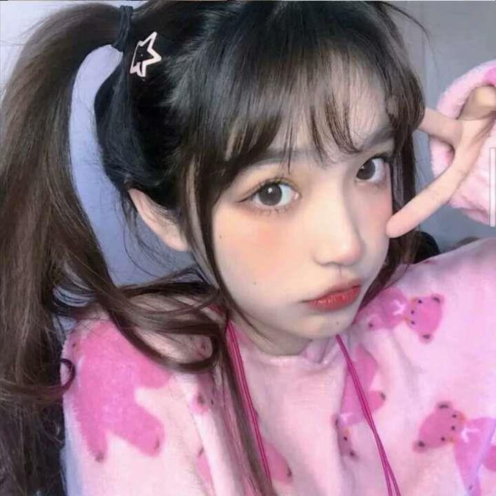 我太容易认真了 不应该谈恋爱 我应该坐在路口贴钢化膜头像图片