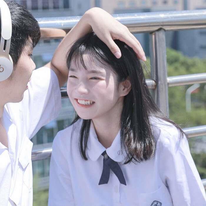 宋知意 ins唯美真人情头一对两张头像图片