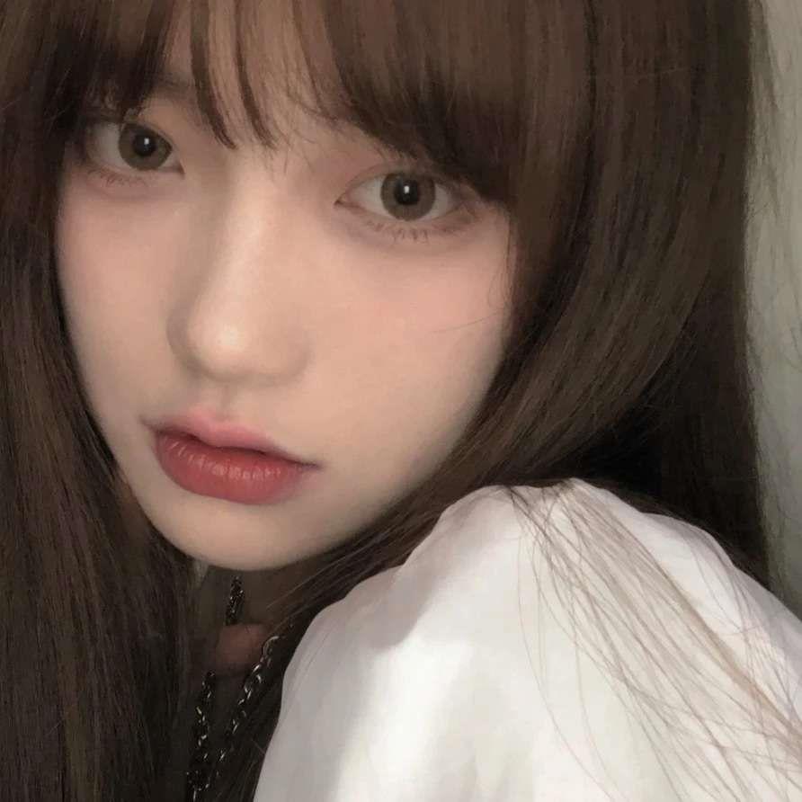 女头 不止高空坠楼 心理落差也能摔死人头像图片