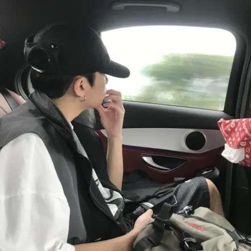 高冷超帅的真人男生微信抖音QQ头像图片大全