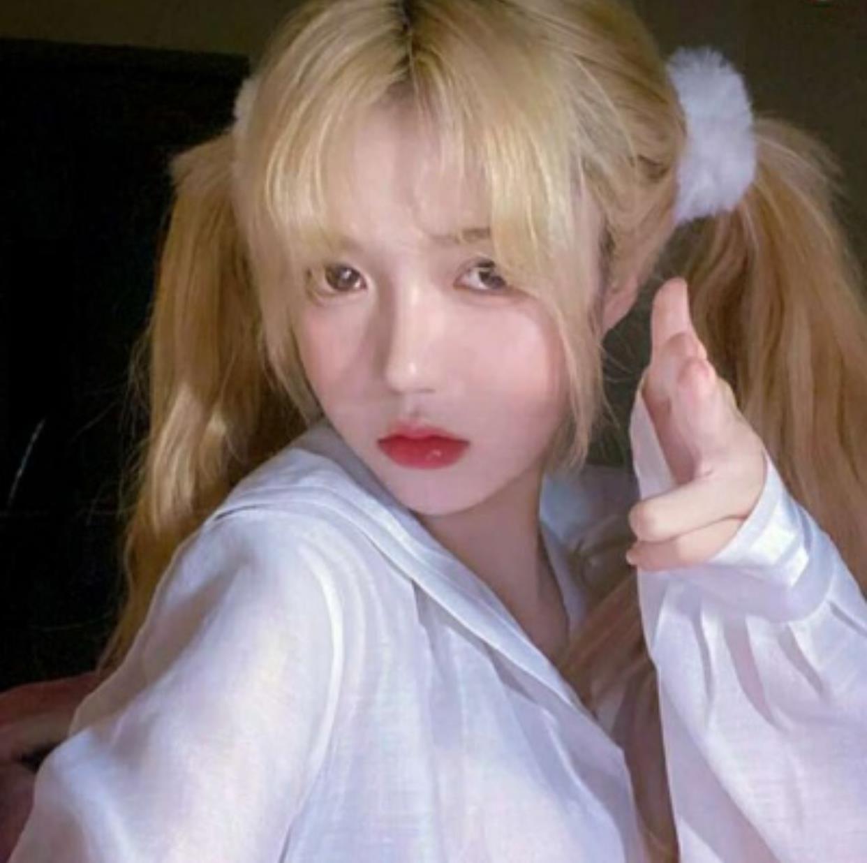 黄头发妹妹.头像图片
