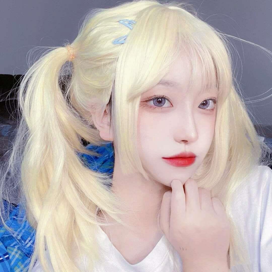 宋知意 微信女生真人魅力气质头像图片