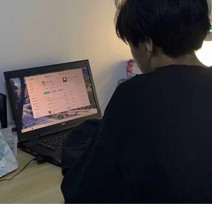 高冷男生背影微信抖音QQ头像图片大全