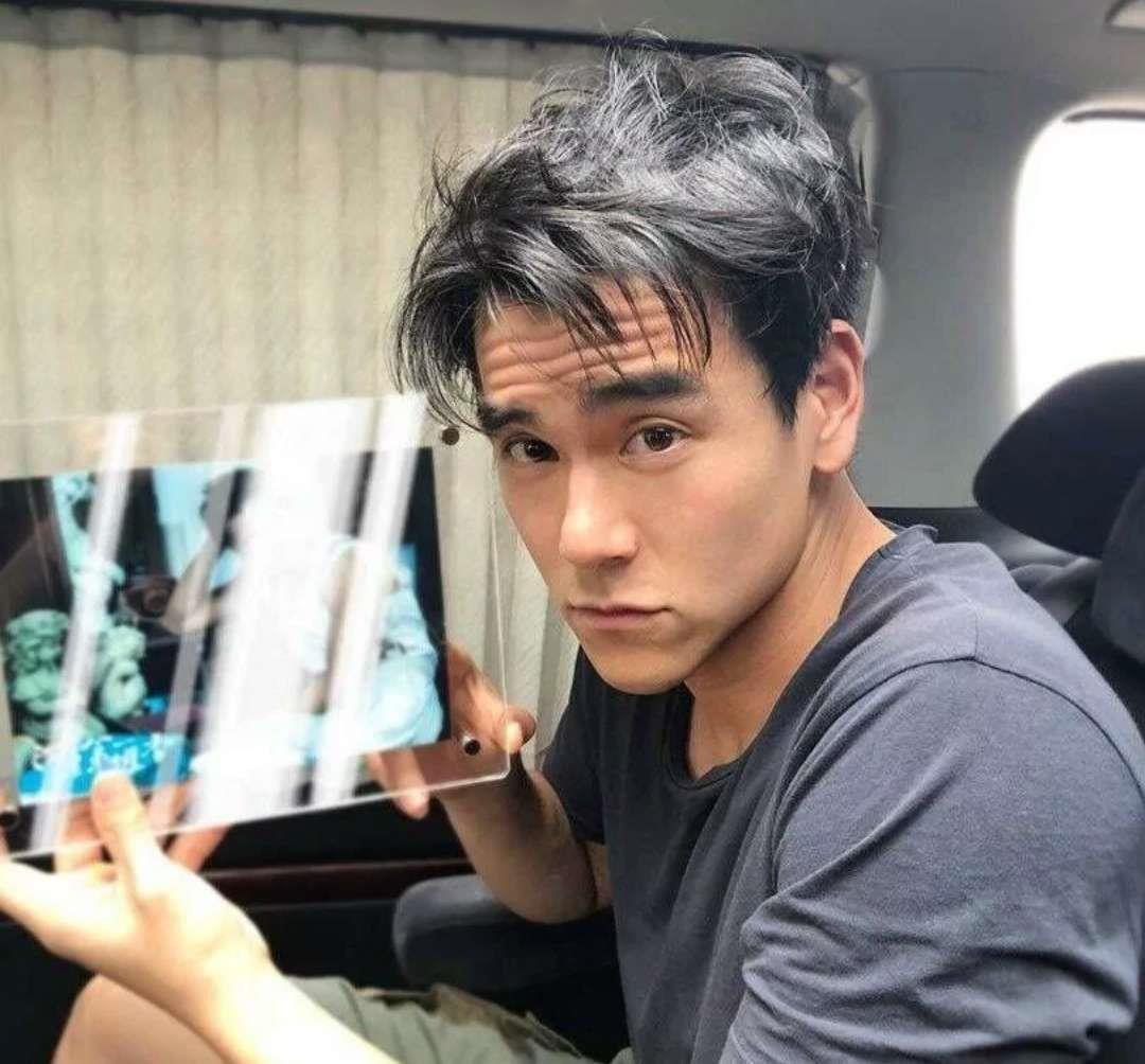 帅气好看的气质男生高清微信头像图片
