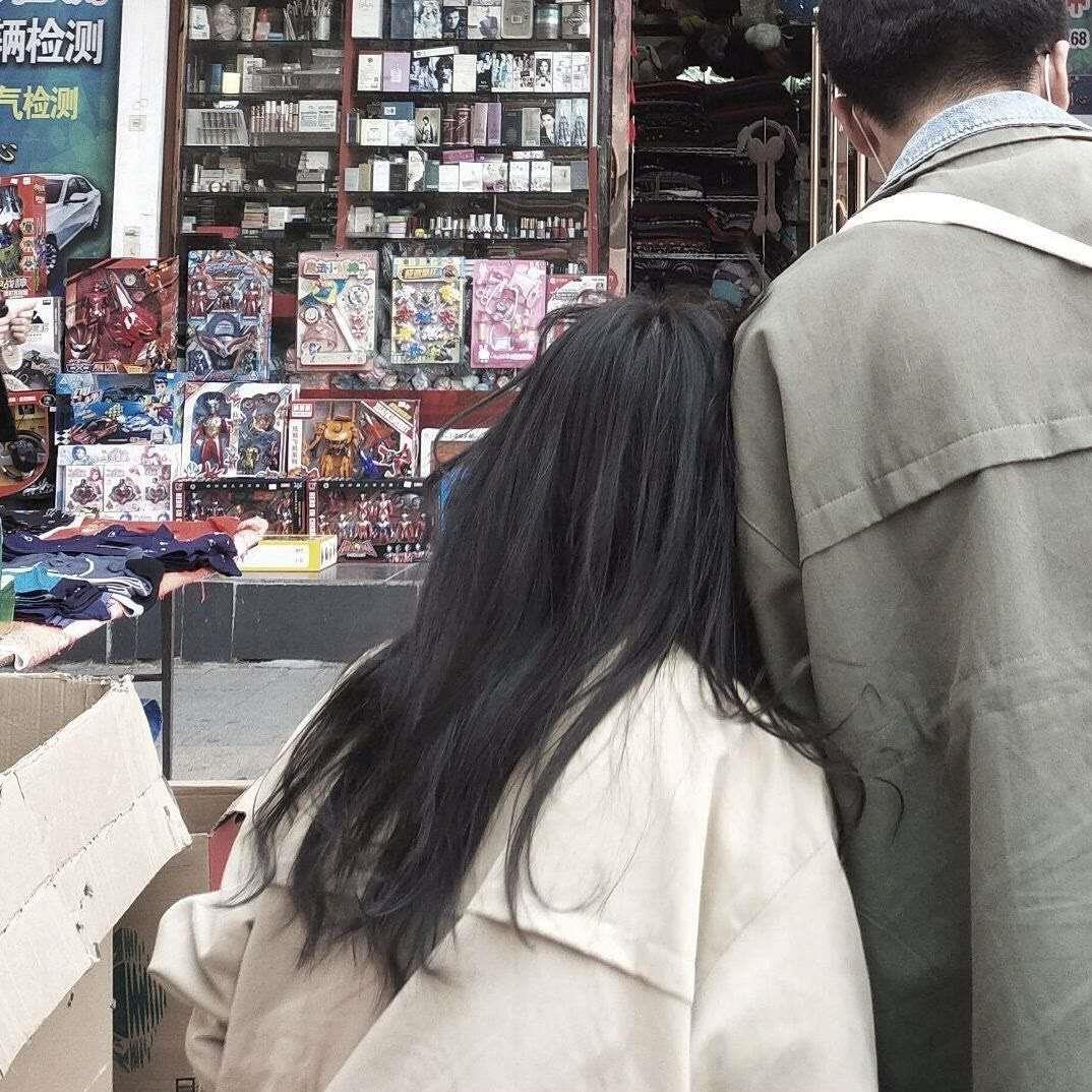 宋知意 情侣头像图片