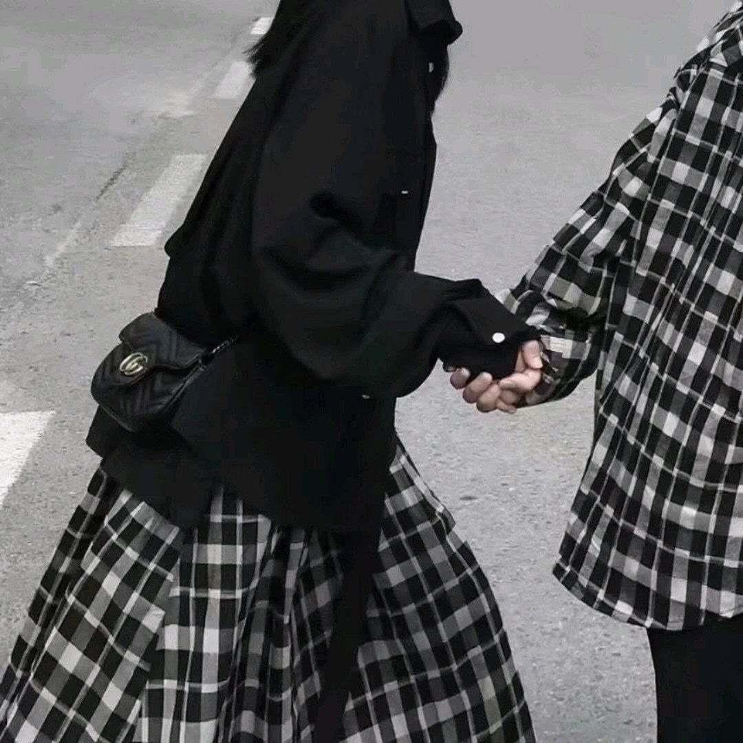 宋知意 情侣头像图片