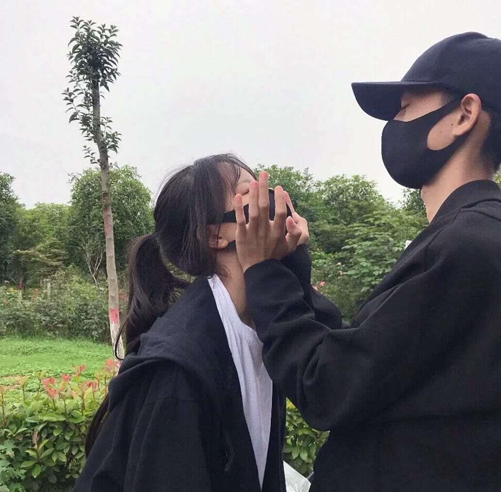 沫兮 一对两张甜蜜风格情侣头像图片