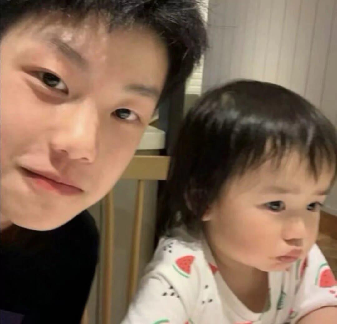 沫兮 一对两张甜蜜风格情侣头像图片