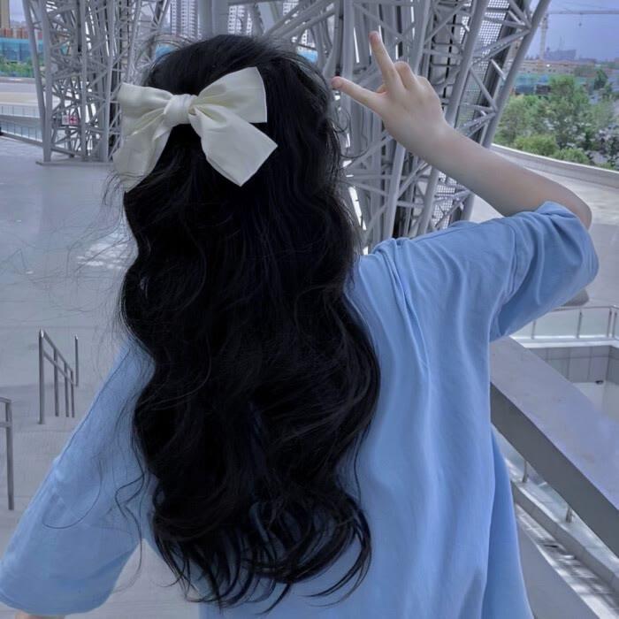 向晚/女头/我不是谁的救赎和偏爱，更不是例外。头像图片