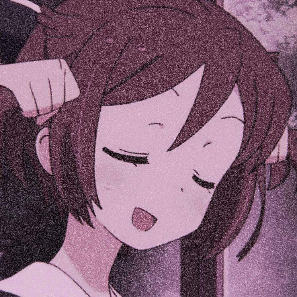 向晚/旧漫女头/你是我最爱的宝贝，给我甜甜的草莓牛奶也不换头像图片