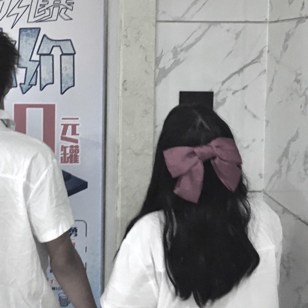 宋知意/魅力真人气质恩爱情头一对两张头像图片