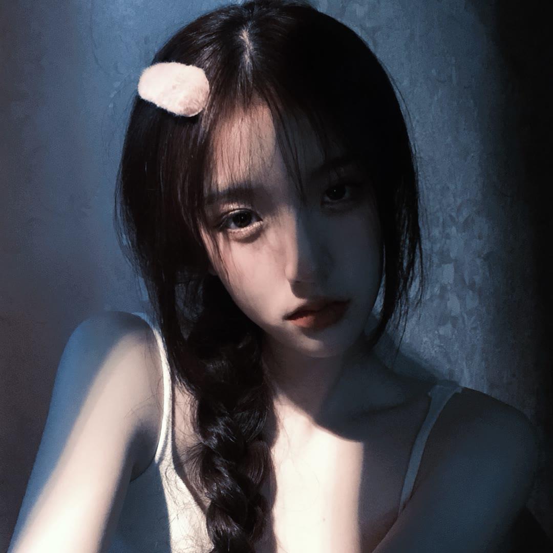 江郁:唯美/女生/ks ·斤斤·头像图片