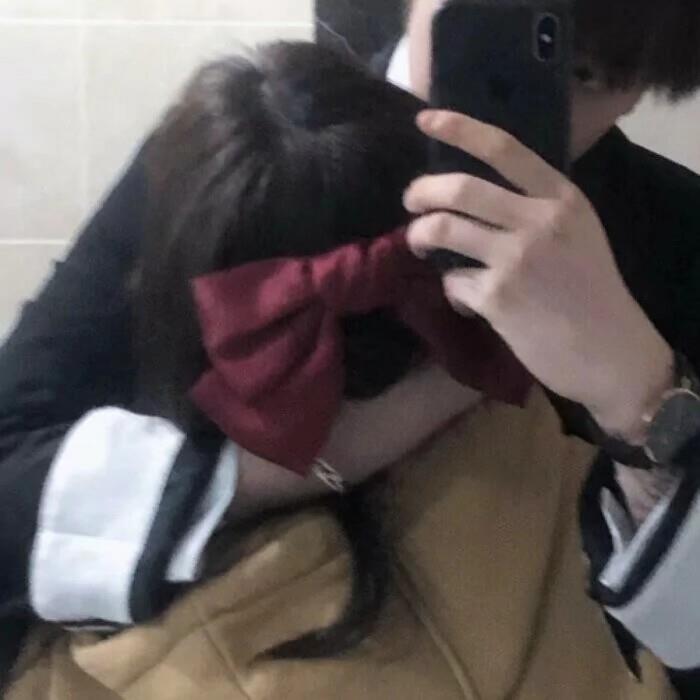 ［情侣］不要皱眉，我走就好头像图片