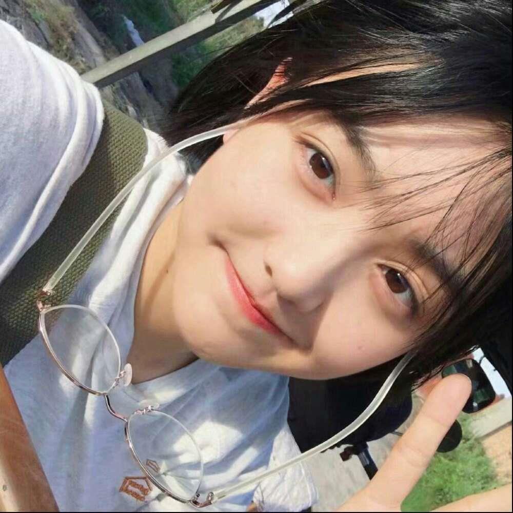 清新脱俗的气质女生唯美头像图片