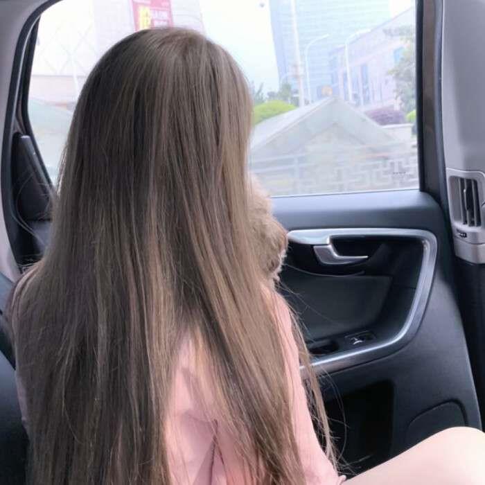 气质好看的小清新美女微信高清头像图片