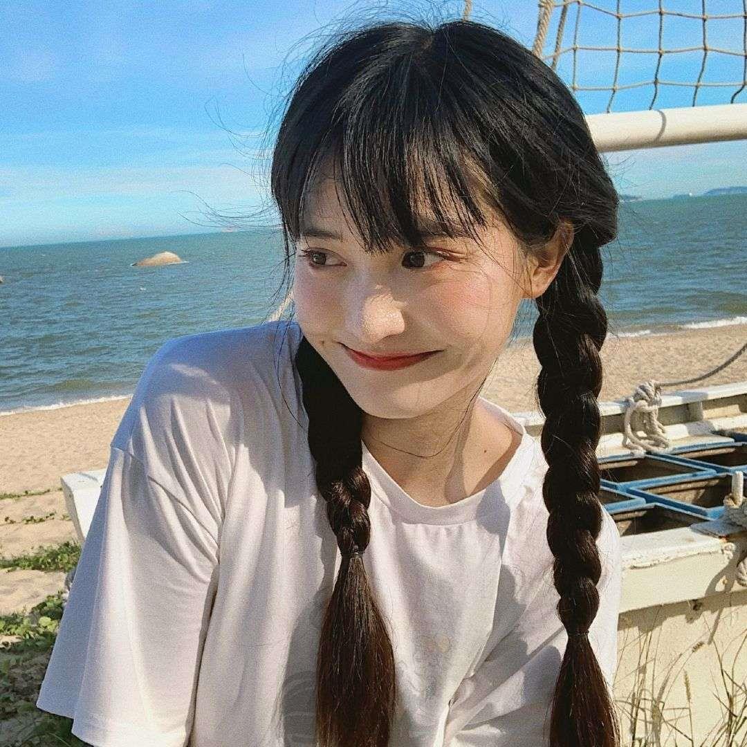 客桥.夏日干净小清新闺头/有些人想念到极致 连梦境都不放过.头像图片