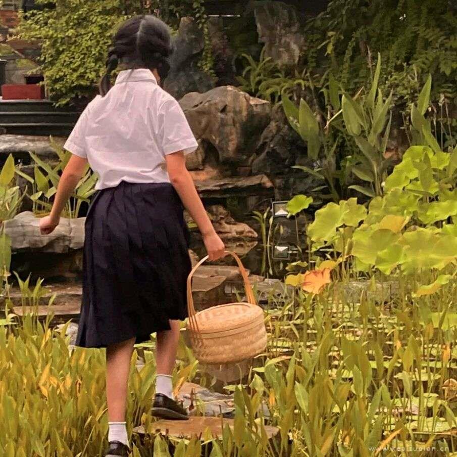 客桥.夏日干净小清新闺头/有些人想念到极致 连梦境都不放过.头像图片