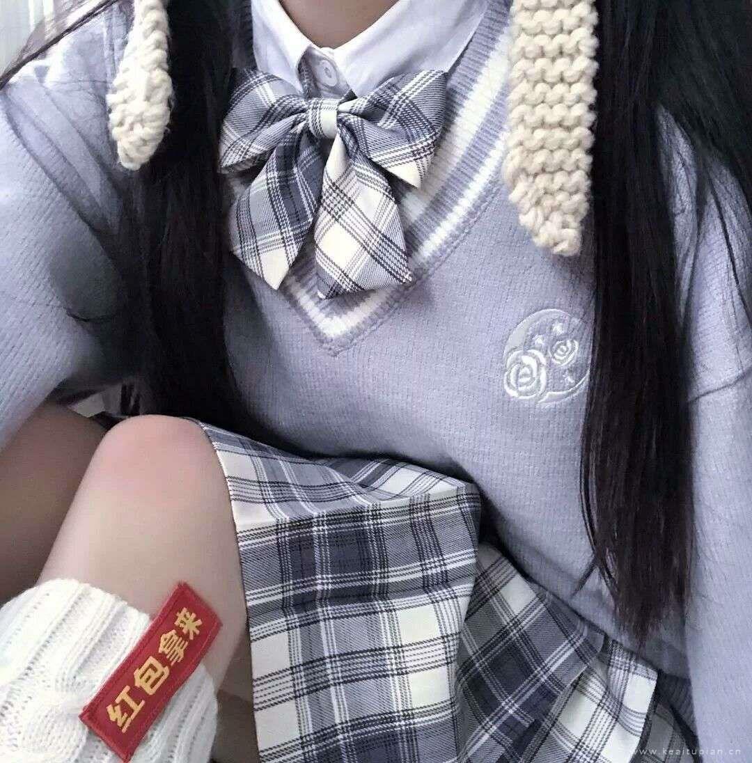 宸浔/高清温柔女头/要已年为单位的谈有意义的恋爱头像图片