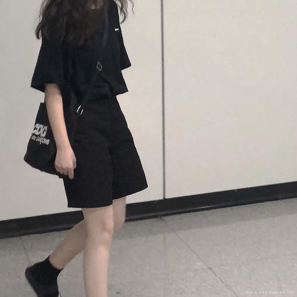 来康康绝美女生头像图片