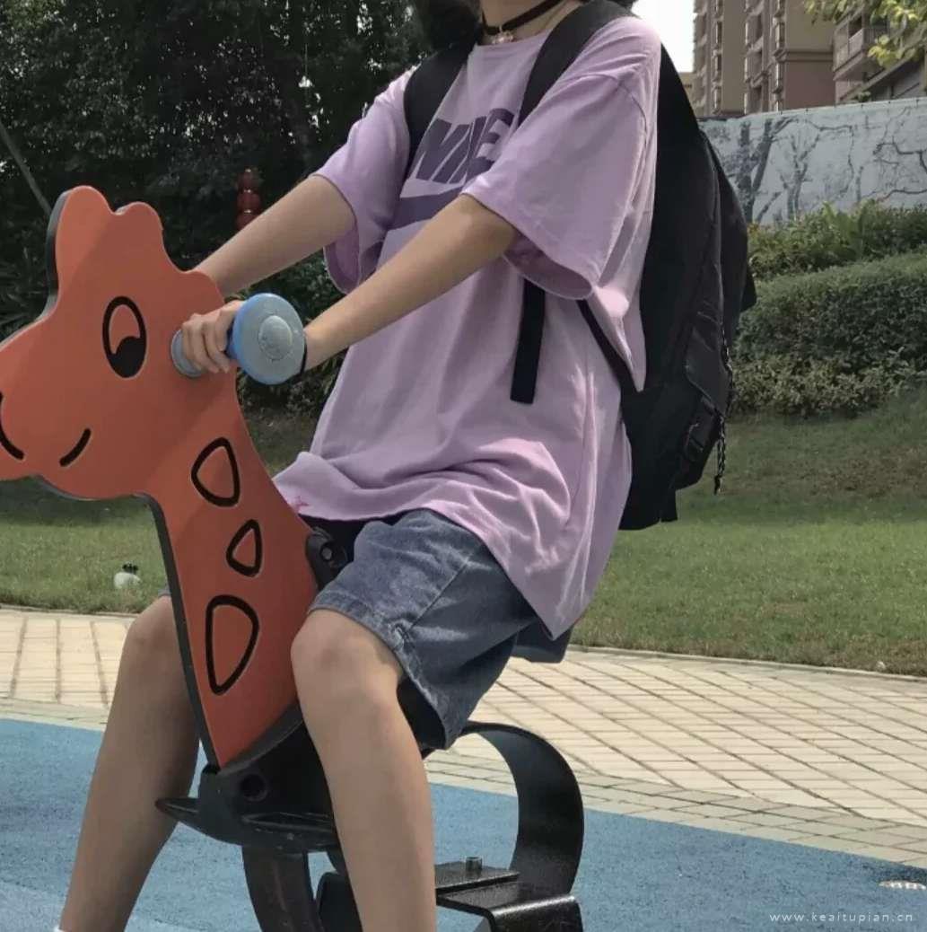 干净女头/身边碎碎念念的人也要成为岁岁年年的人.头像图片