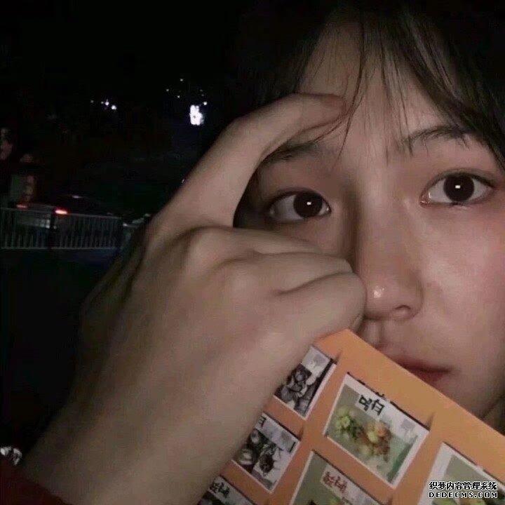 我是迪士尼公主 说不上一模一样吧 但最起码是毫不相干头像图片