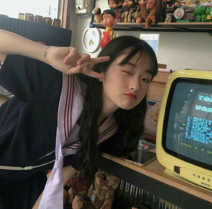江郁:唯美/森系/意境/女生头像图片
