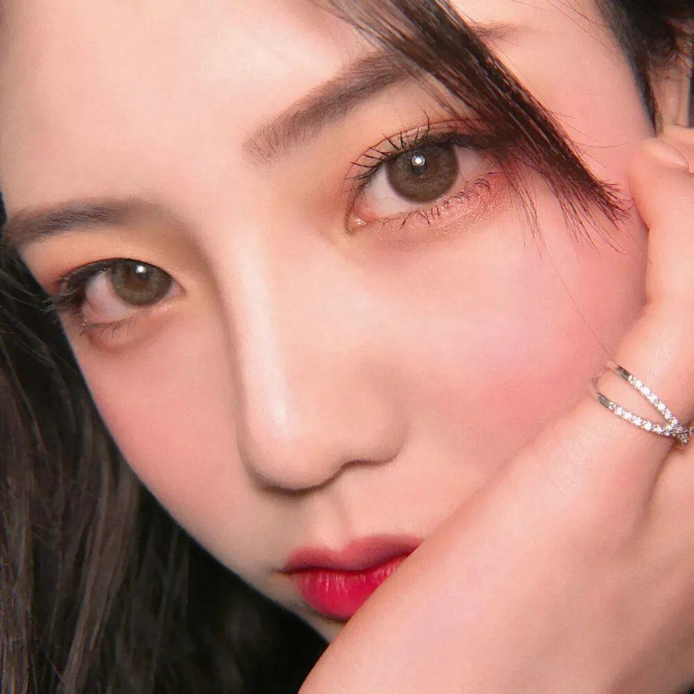 江孑 魅力风精致气质时尚真人女头头像图片