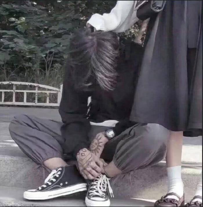 曦曦 真人情头/别人叫你的名字 我还是会下意识的回头头像图片