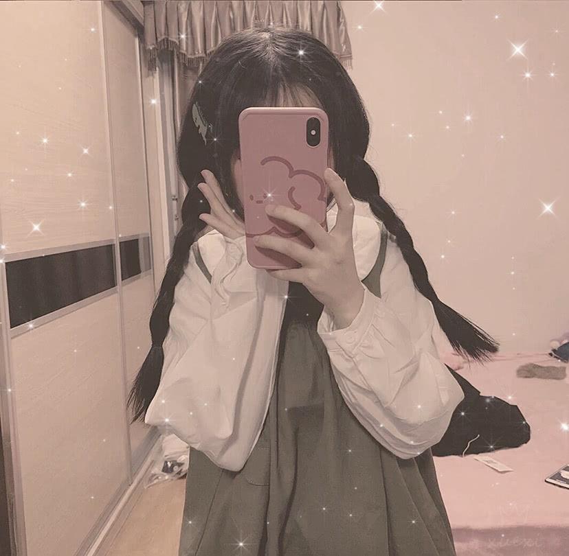 超火·森系·女生：月亮有星星，乌云有雨，而你有我头像图片