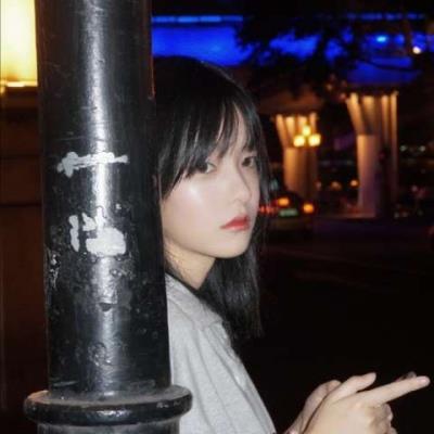 落寞伤感的女生头像