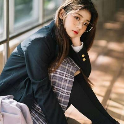 qq女生头像小清新校园