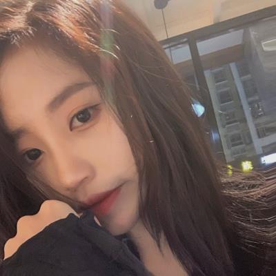 最新qq头像女生森系复古