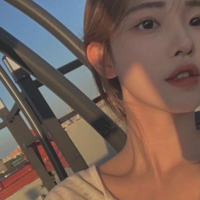 最新qq头像女生森系复古