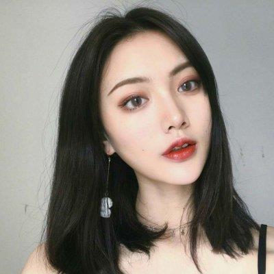 网红高冷女生头像伤感高清