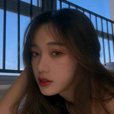 最新蓝色系女生头像小清新自然