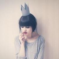 国外皇冠美女微博头像