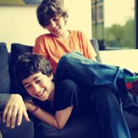 欧美正太小帅哥微博头像