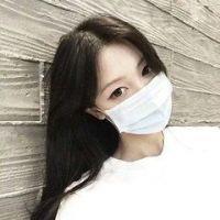 个性长发美女QQ头像