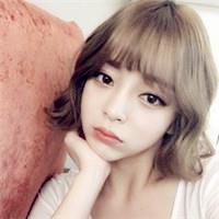 短发齐刘海韩国女生头像